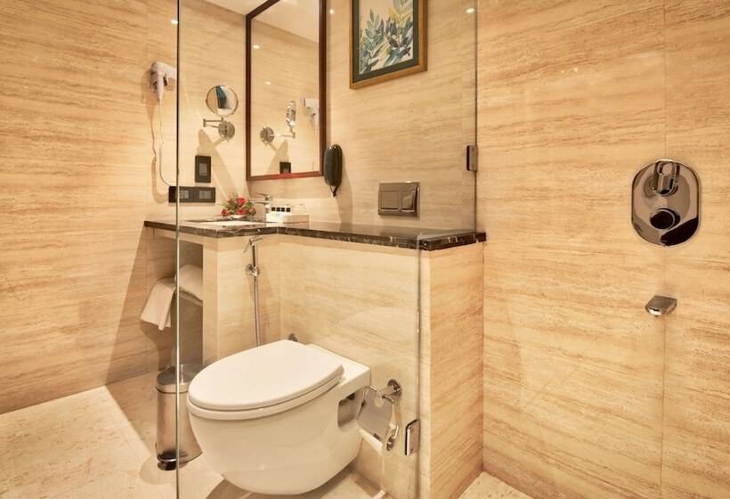בית מלון כפרי Golden Tulip Essential Jaipur