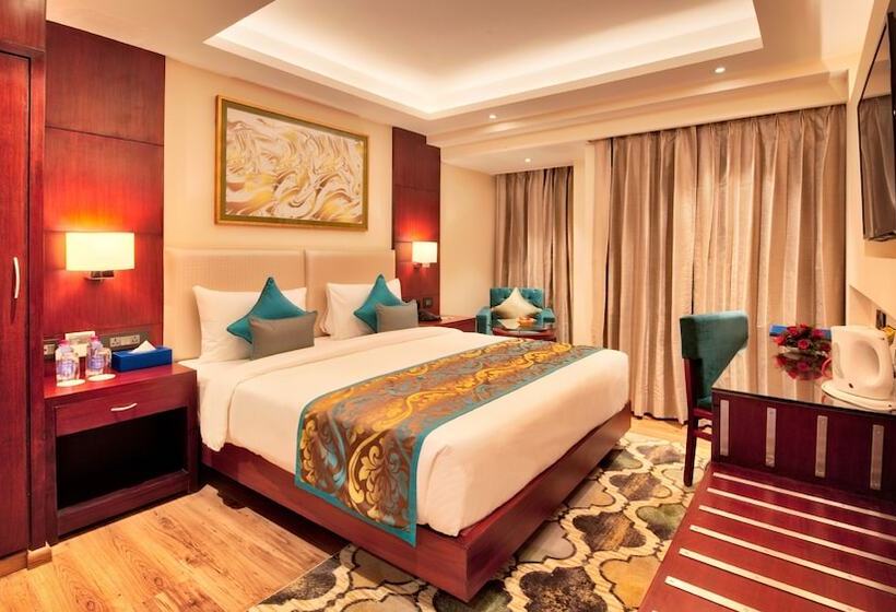 Hotel Golden Tulip Essential Jaipur