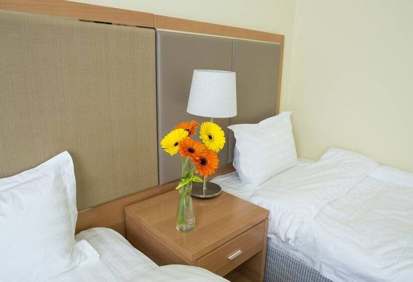 בית מלון כפרי Grand Baikal