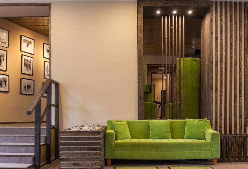 בית מלון כפרי Grand Baikal