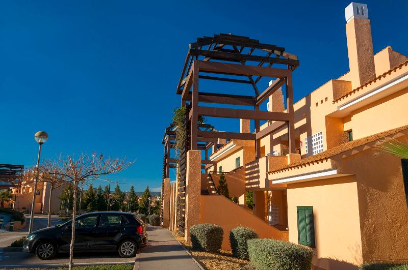 هتل Hacienda Del álamo Residences