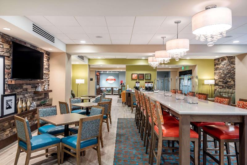 בית מלון כפרי Hampton Inn Baltimore Bayview Campus