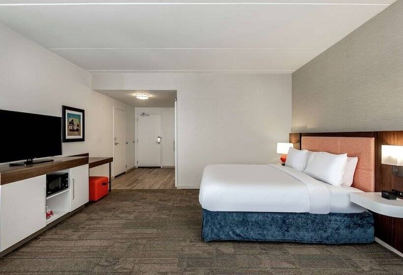 בית מלון כפרי Hampton Inn Baltimore Bayview Campus