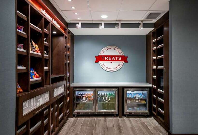 בית מלון כפרי Hampton Inn Baltimore Bayview Campus