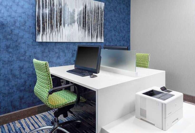 ホテル Hampton Inn & Suites Overland Park South