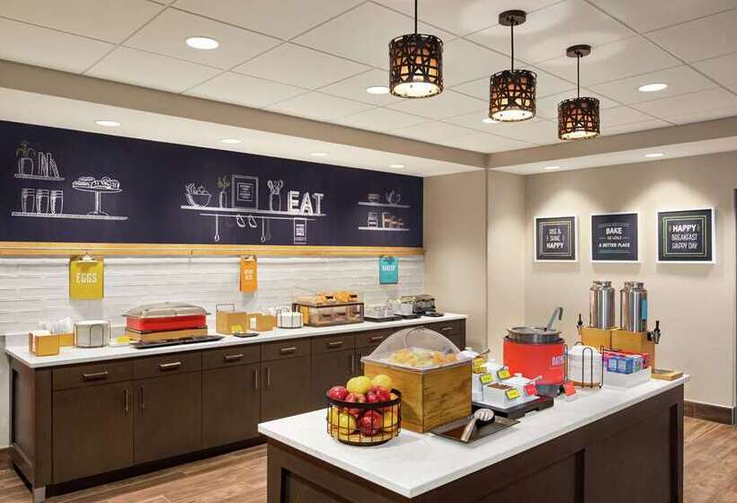 ホテル Hampton Inn & Suites Overland Park South
