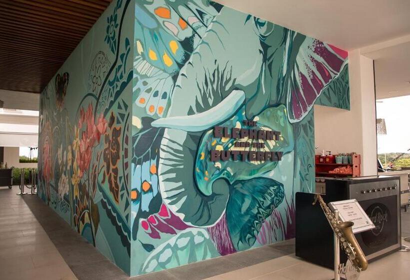 Hard Rock Hotel Desaru Coast