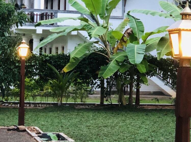 فندق Hiding Unawatuna