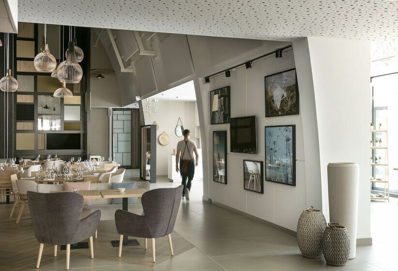 هتل Hilton Garden Inn Bordeaux Centre