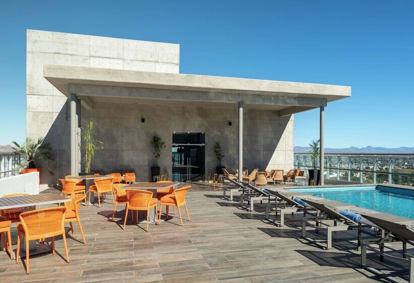 هتل Hilton Garden Inn Chihuahua