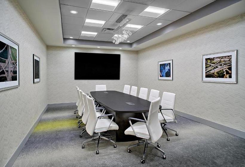 בית מלון כפרי Hilton Garden Inn Houston Hobby Airport, Tx