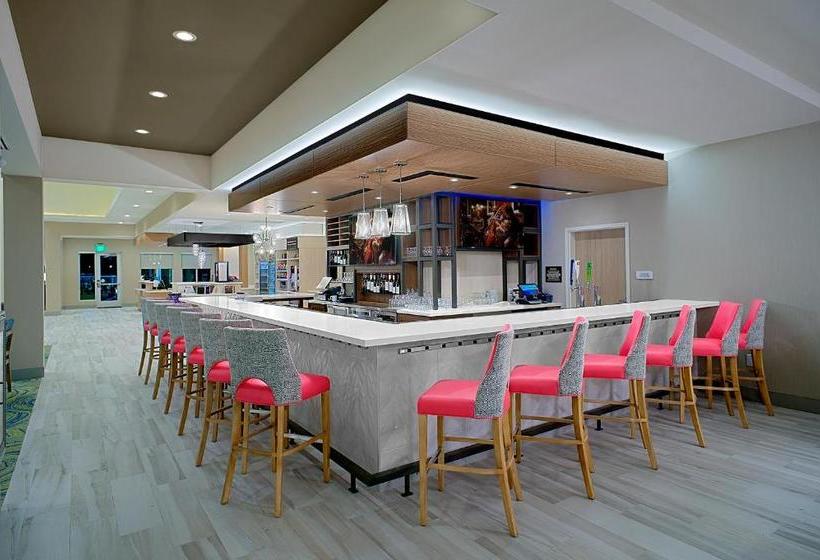 בית מלון כפרי Hilton Garden Inn Houston Hobby Airport, Tx