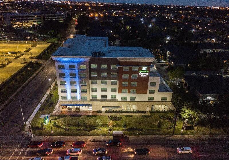 Отель Holiday Inn Express & Suites Houston Westchase Westheimer, An Ihg
