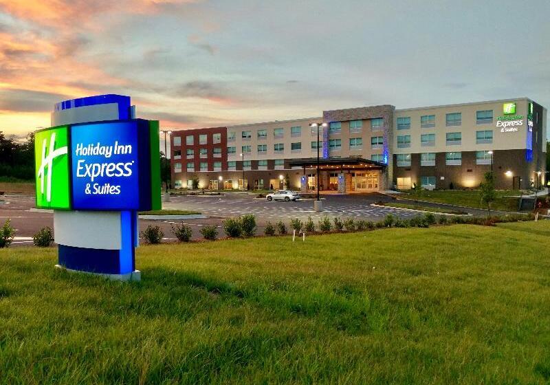 호텔 Holiday Inn Express & Suites Raleigh Airport   Brier Creek, An Ihg
