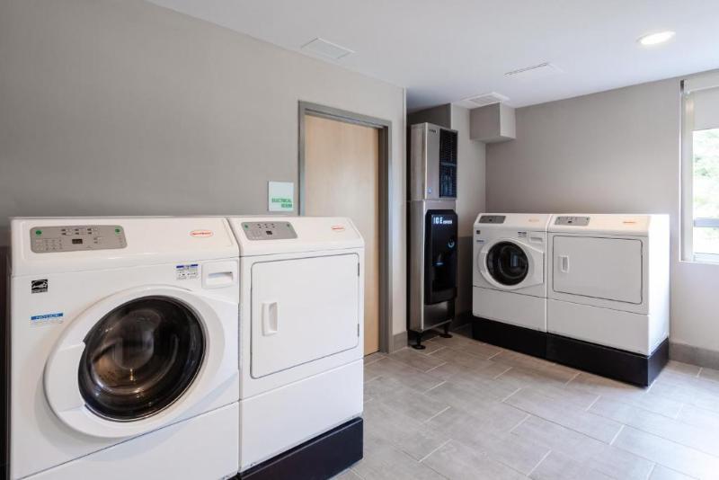 ホテル Holiday Inn Tallahassee E Capitol Univ, An Ihg