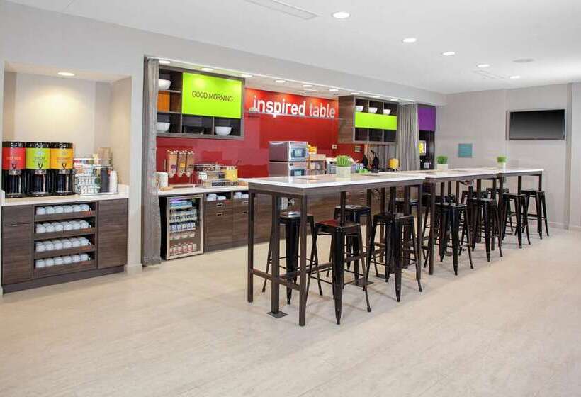 ホテル Home2 Suites By Hilton Bloomington