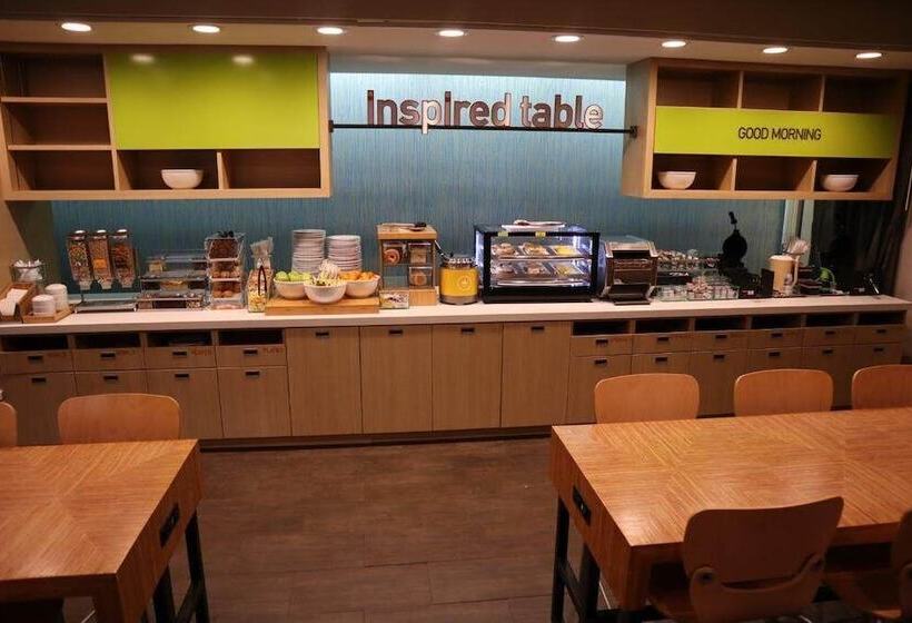 فندق Home2 Suites By Hilton Hot Springs