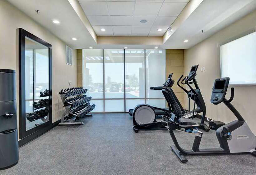 בית מלון כפרי Home2 Suites By Hilton Mckinney