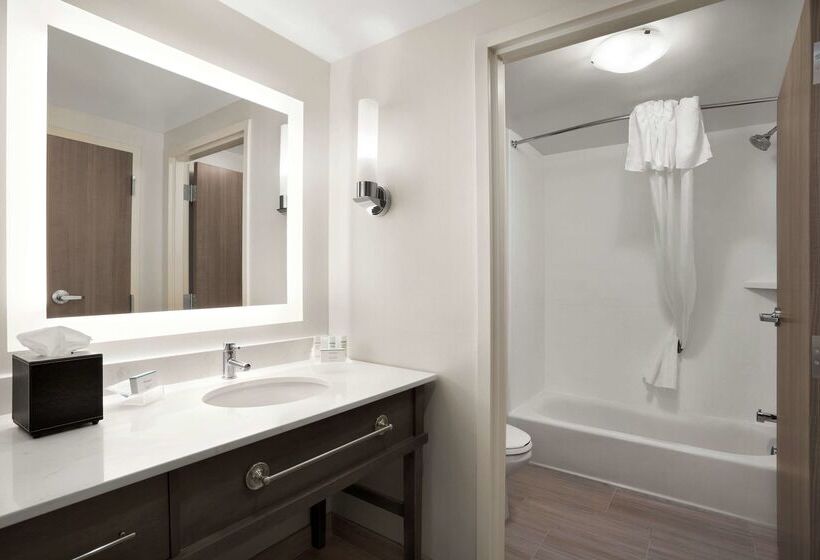 فندق Homewood Suites By Hilton Florence