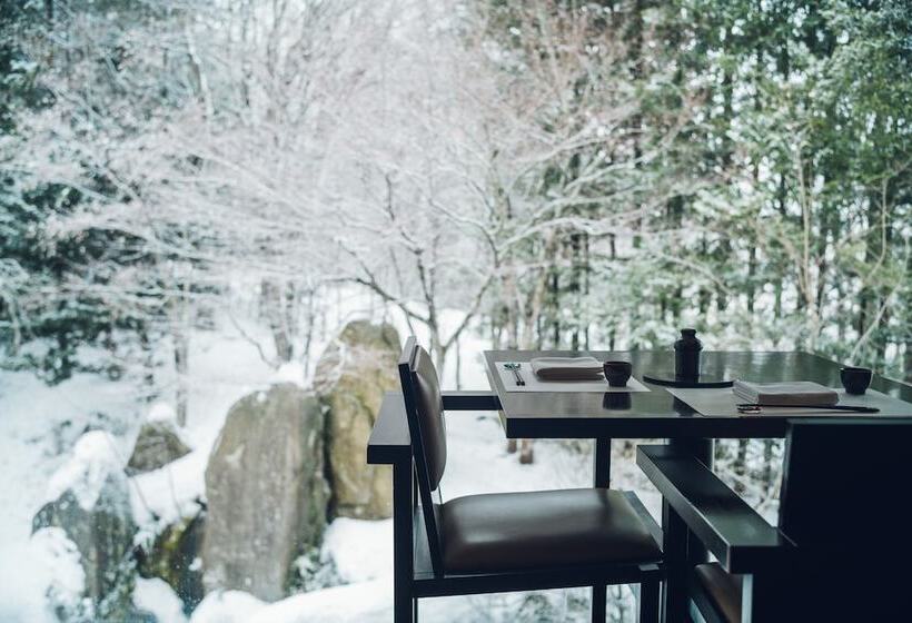 호텔 Hoshino Resorts Kai Tsugaru