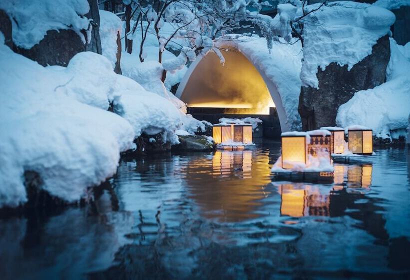 호텔 Hoshino Resorts Kai Tsugaru