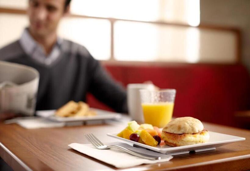 ホテル Hyatt Place Warwick/providence Airport