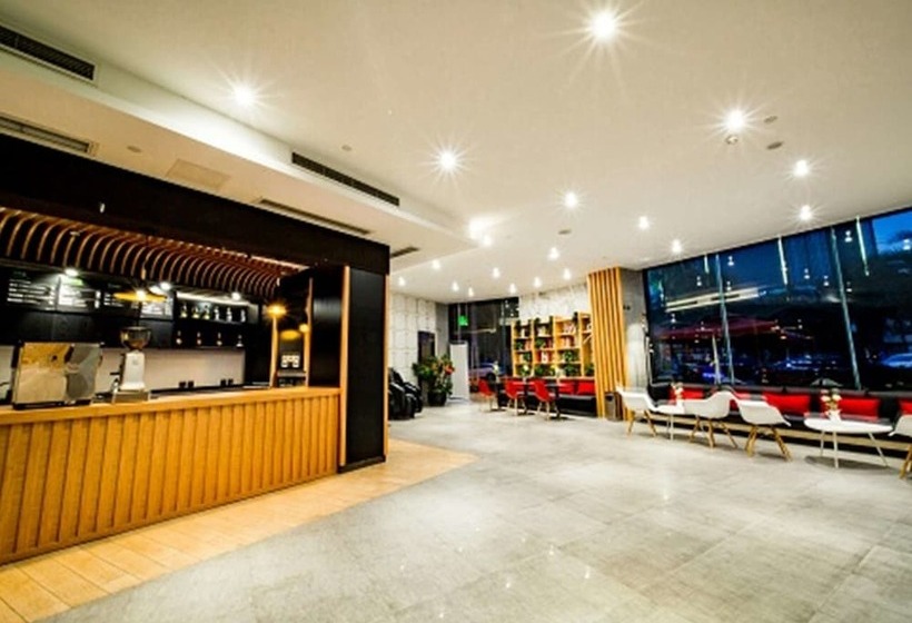 호텔 Ibis Chengdu Meizhou Center