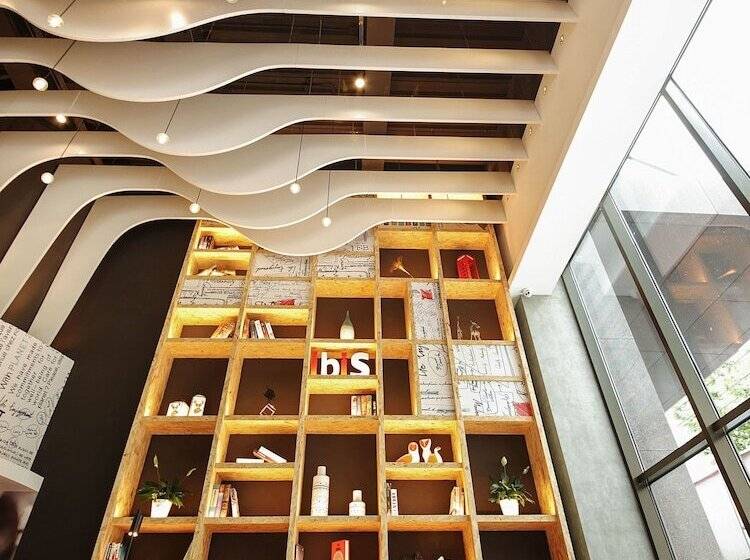 호텔 Ibis Chengdu Meizhou Center