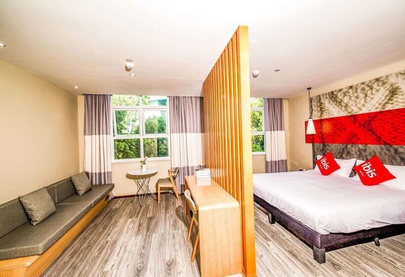 호텔 Ibis Chengdu Meizhou Center