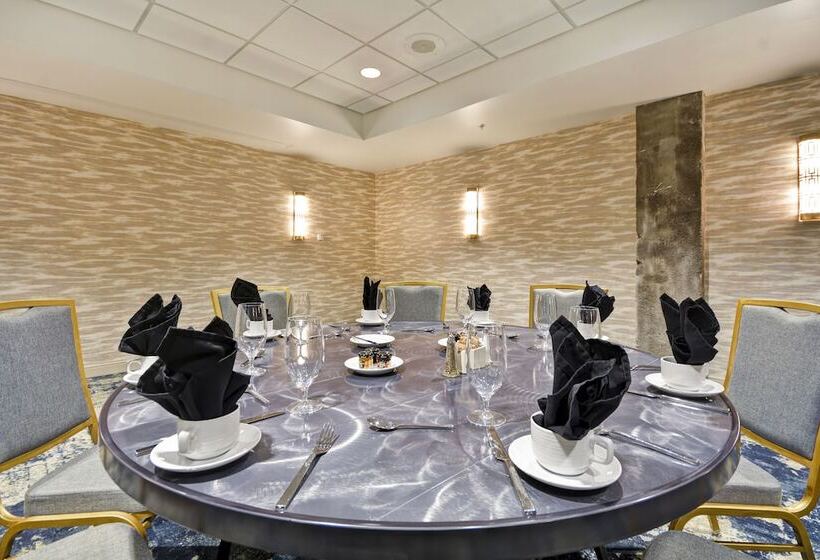 فندق Indigo Kansas City   The Crossroads, An Ihg