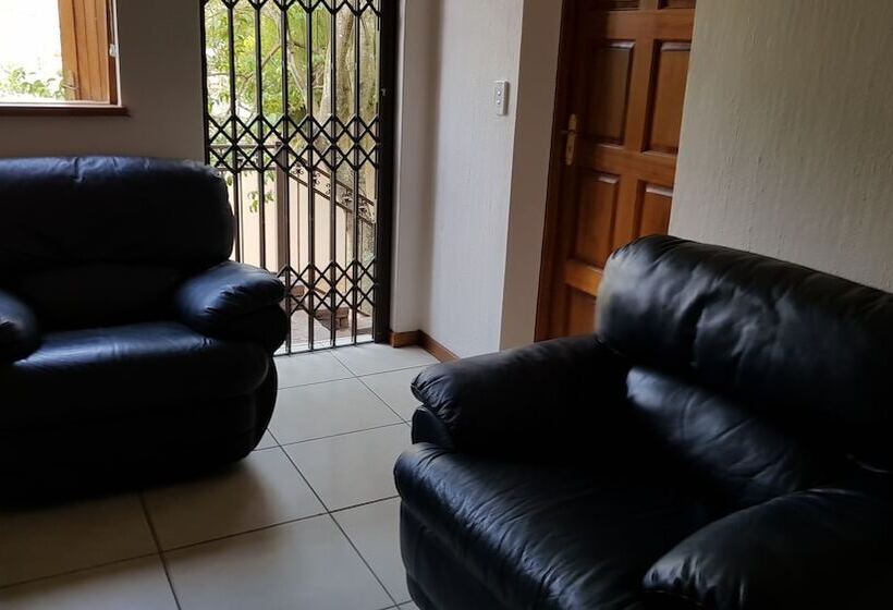 ホテル Jophil Guesthouse