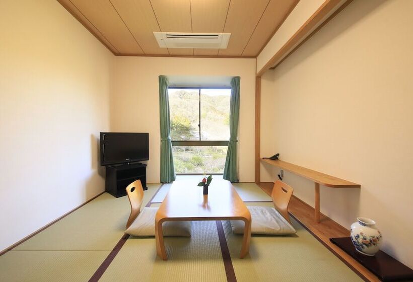 Отель Kamogawaso