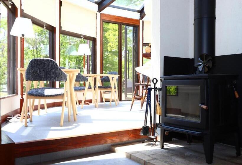 ホテル Kiyosatokogen Country Inn The Classic