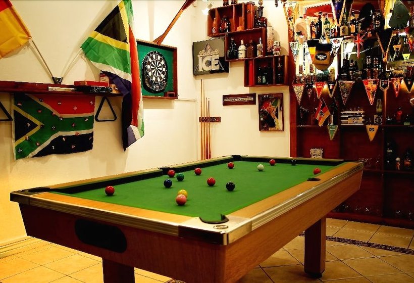 Отель La Gratitude Guest House