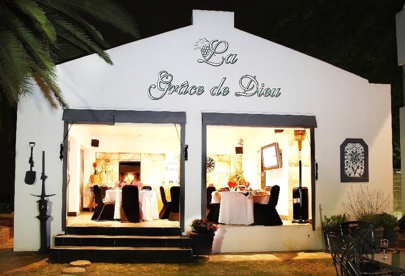 Отель La Gratitude Guest House