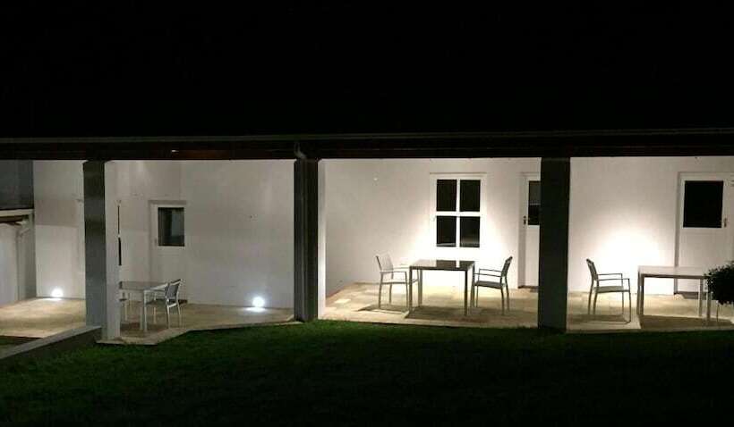 בית מלון כפרי La Sosta