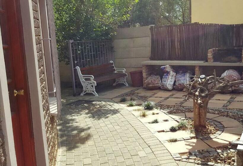 ホテル Like A Rock