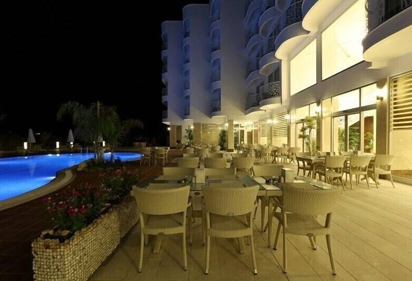 בית מלון כפרי Marpessa Blue Beach Resort & Spa