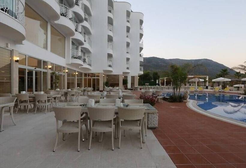 בית מלון כפרי Marpessa Blue Beach Resort & Spa