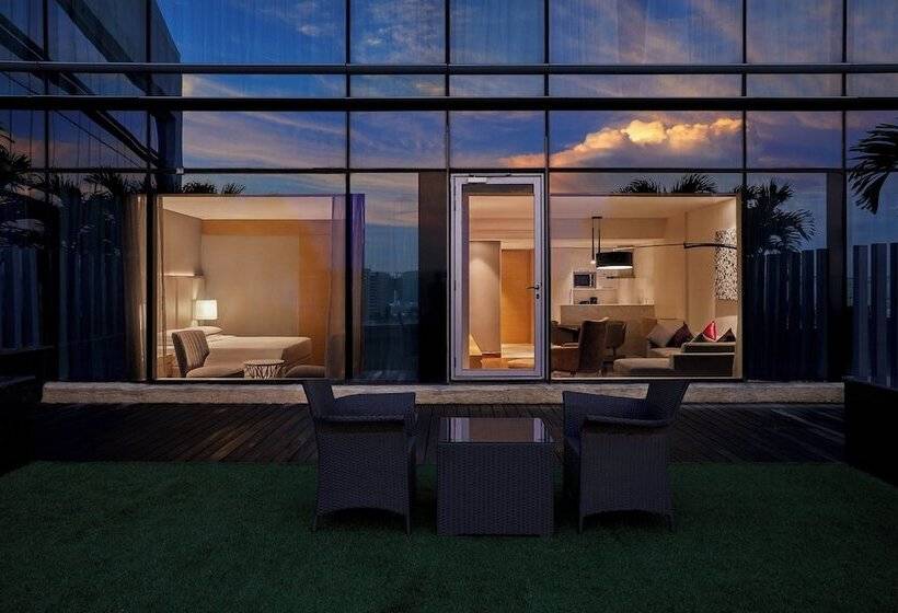 호텔 Marriott Executive Apartments Hyderabad