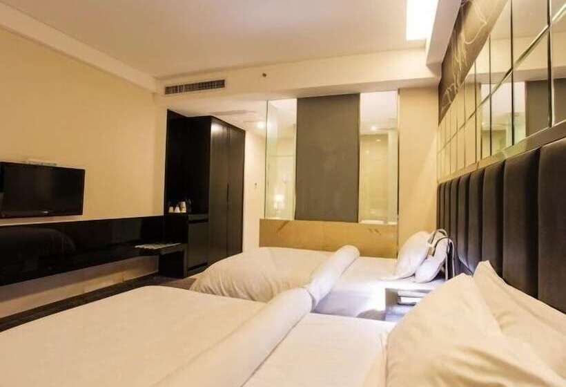 هتل Metropolo Hefei Swan Lake