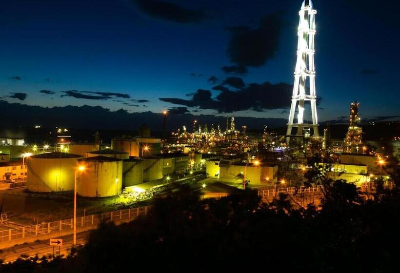 בית מלון כפרי Muroran Prince