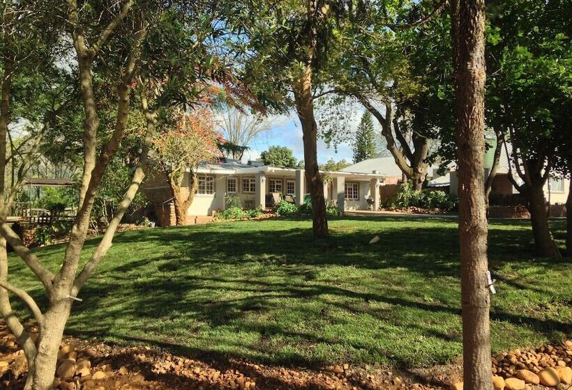 בית מלון כפרי Nuwerus Lodge Paarl