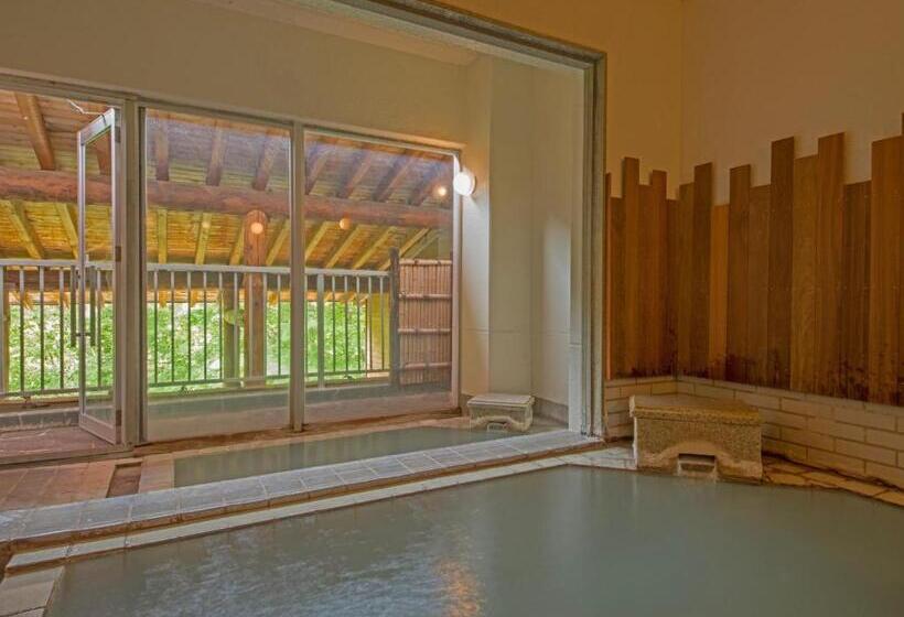 בית מלון כפרי Oakhill