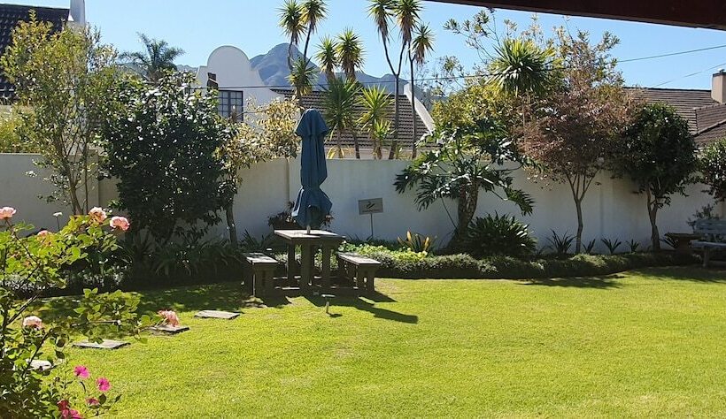 ホテル Outeniqua Enroute