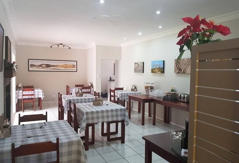 ホテル Outeniqua Enroute