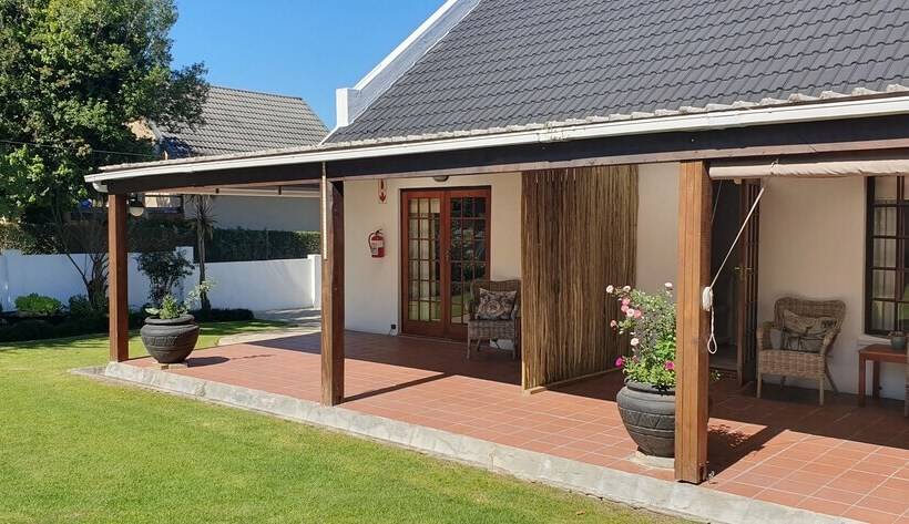 ホテル Outeniqua Enroute