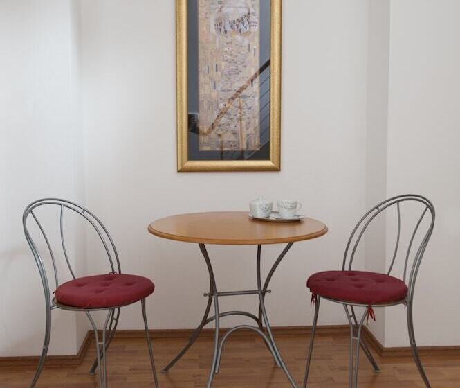 酒店 Garni Pod Skalkou