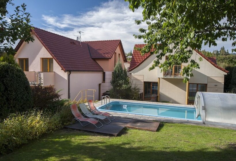 酒店 Garni Pod Skalkou