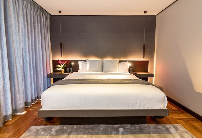 هتل Ramada Encore By Wyndham Makati